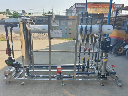 lọc nước RO cho nhà xưởng công suất 500L/H tại Long An