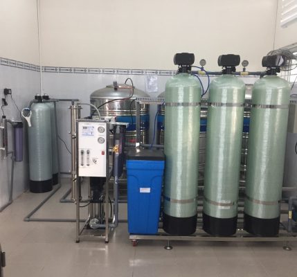 hệ thống lọc nước RO cho nhà xưởng công suất 250L/H